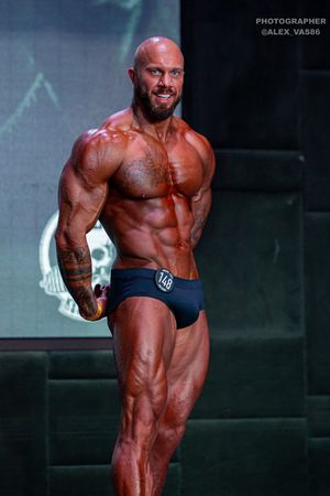 CLASSIC PHYSIQUE 178